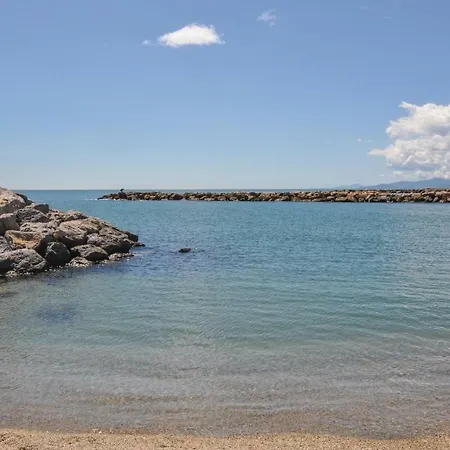 Κάμπινγκ Awesome In With Wifi And 2 Bedrooms Céret
